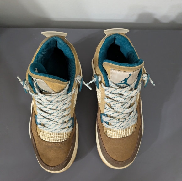 Youth Nike Air Jordan Reteo Brown and Cream Sneakers - Picture 12 of 13